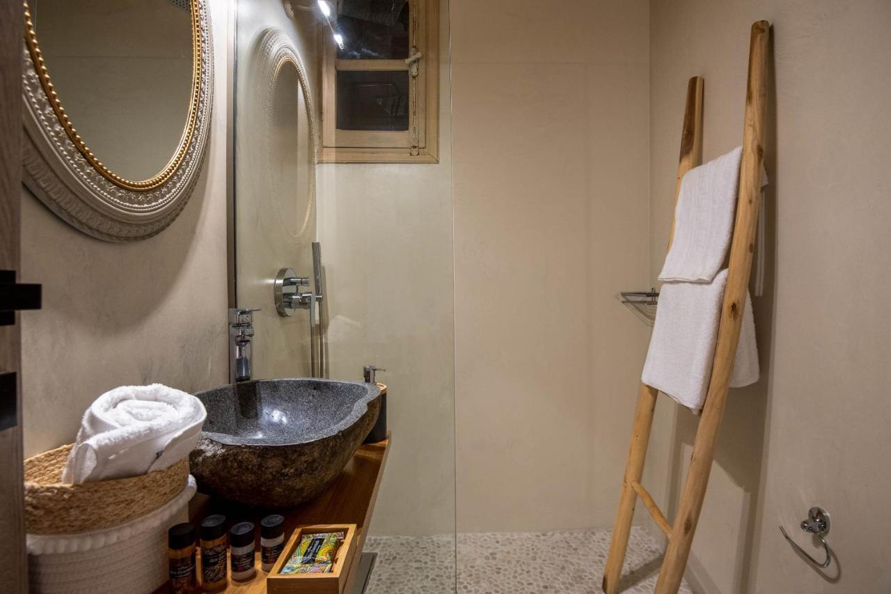 Voyaz Boutique Apartments & Suites -Old Town Rhodes City Esterno foto