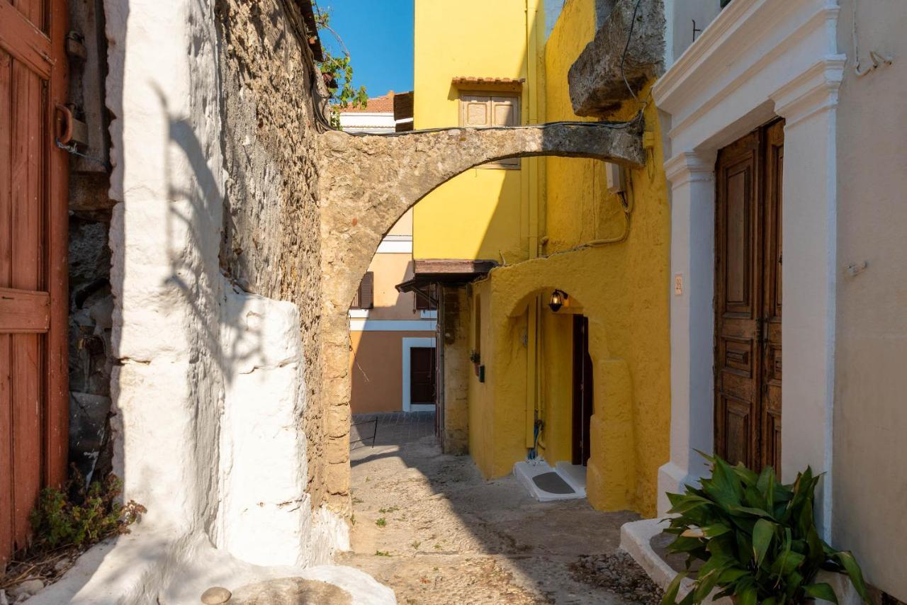 Voyaz Boutique Apartments & Suites -Old Town Rhodes City Esterno foto