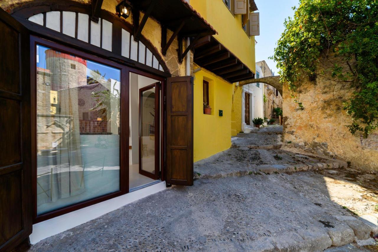 Voyaz Boutique Apartments & Suites -Old Town Rhodes City Esterno foto
