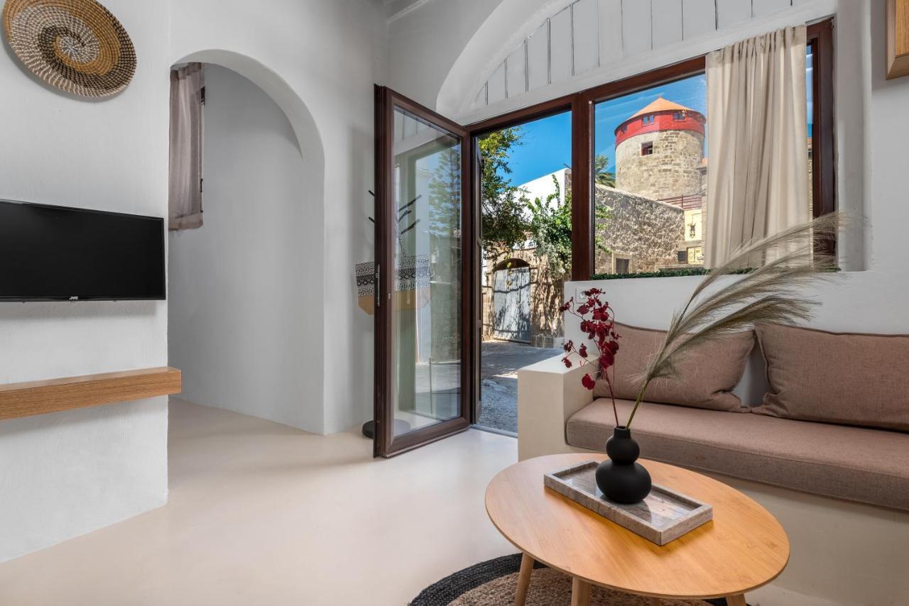Voyaz Boutique Apartments & Suites -Old Town Rhodes City Esterno foto